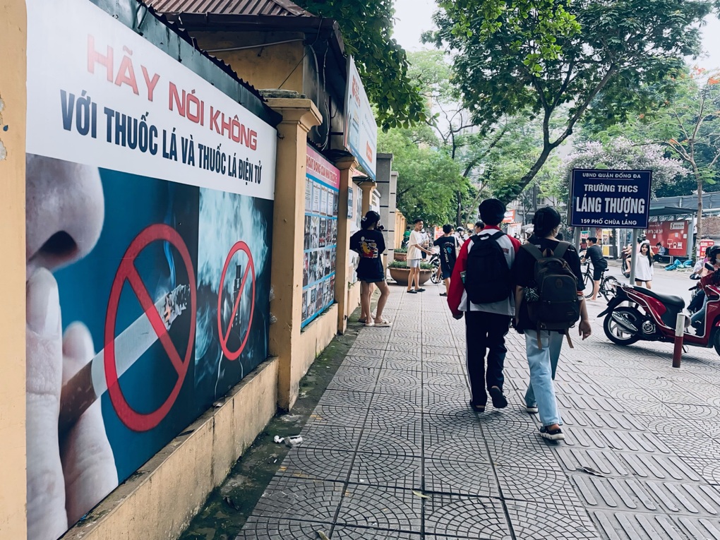 Thuốc lá điện tử - trào lưu nguy hiểm trong giới trẻ - 1 Thuốc lá điện tử - trào lưu nguy hiểm trong giới trẻ - 1