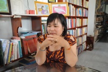 Vợ chồng thầy giáo chắt chiu từng đồng thành lập “thư viện” cho học sinh