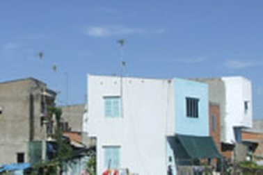 Tháo dỡ nhà xây dựng không phép sau 1/7/2004