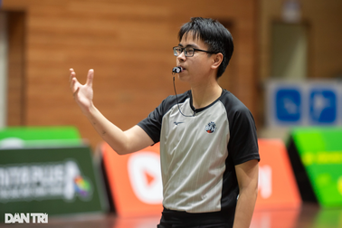 Một ngày làm trọng tài bóng rổ, họp CLB Shogi của quán quân Olympia 2019