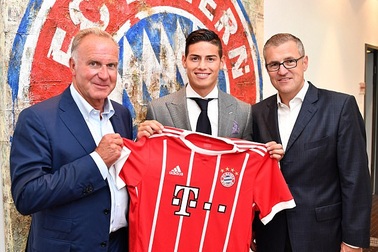 James Rodriguez rạng rỡ ra mắt Bayern Munich