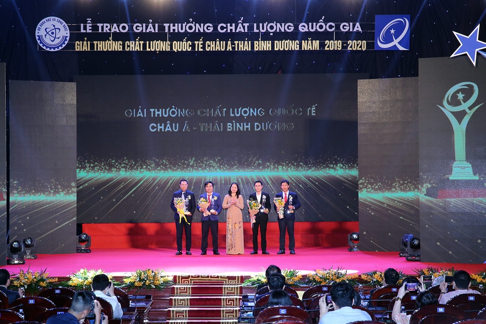 Giải thưởng Chất lượng Quốc gia tôn vinh 116 doanh nghiệp tiêu biểu - 1 Giải thưởng Chất lượng Quốc gia tôn vinh 116 doanh nghiệp tiêu biểu - 1