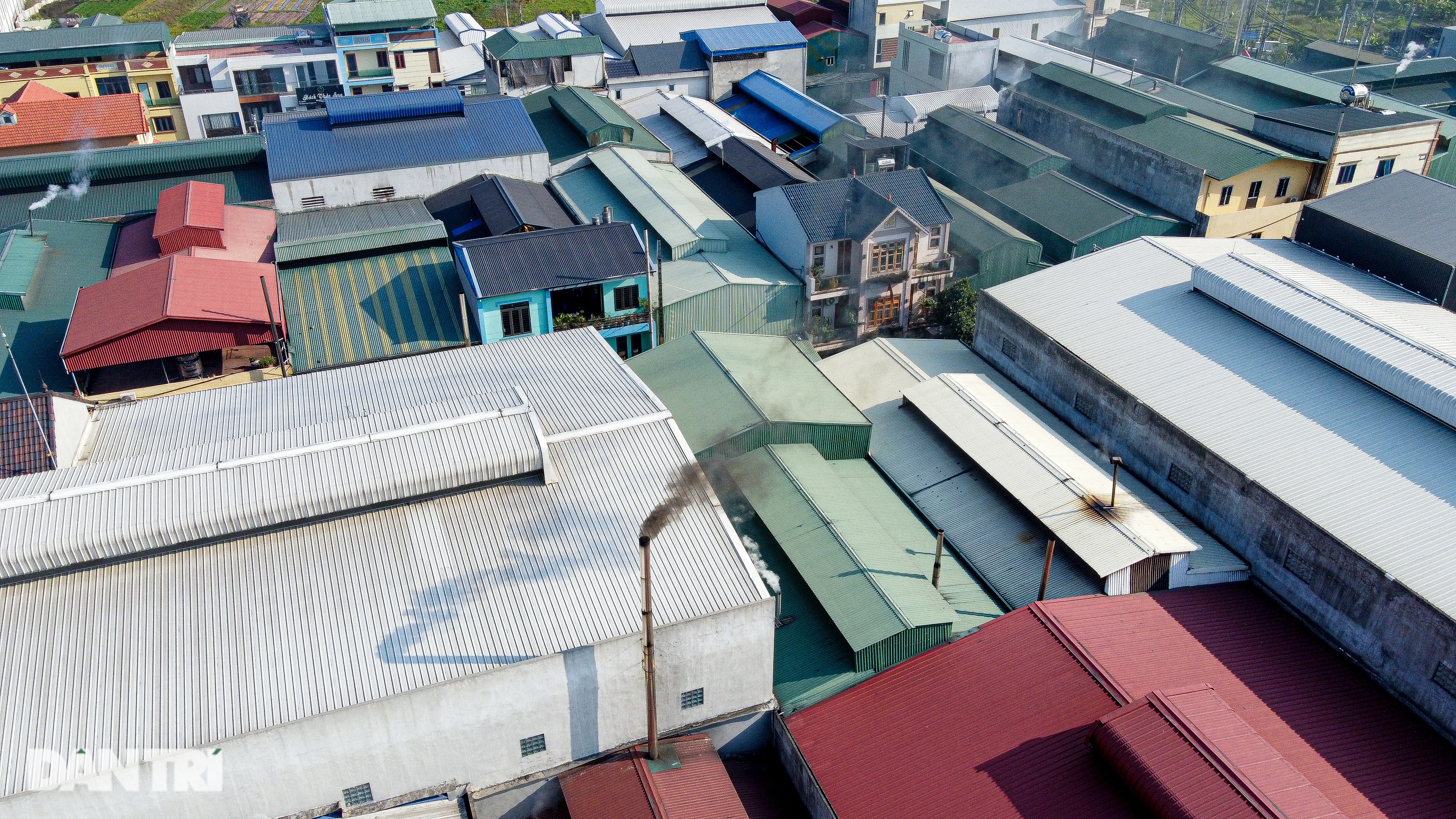 Ngôi làng tái chế lớn nhất Việt Nam, tỷ phú nhập rác quốc tế về làm giàu - 5 Ngôi làng tái chế lớn nhất Việt Nam, tỷ phú nhập rác quốc tế về làm giàu - 5