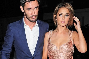 Cheryl Cole rạng rỡ bên chồng mới