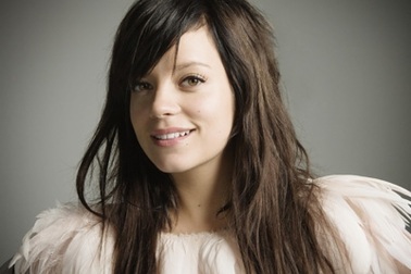 Xem videoclip mới của Lily Allen