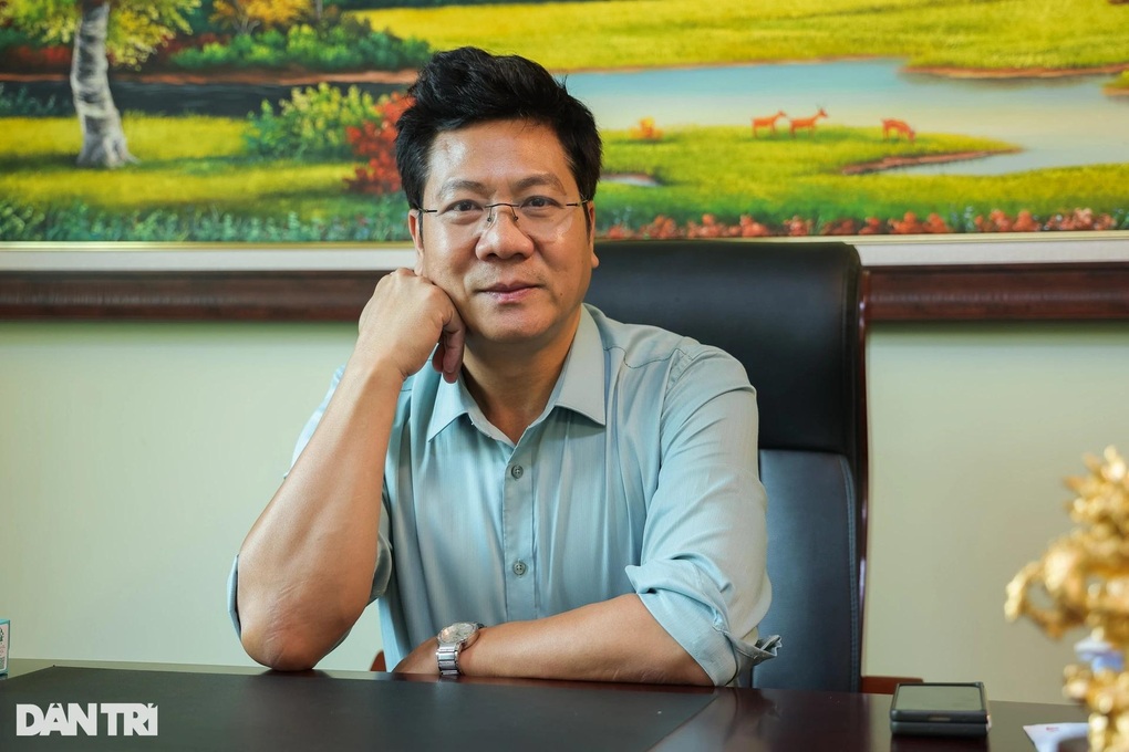 인민 예술가 꾸옥 훙: 학생에서 베트남 국립 음악 아카데미 이사로 - 3 NSND Quốc Hưng: Từ học trò đến Giám đốc Học viện Âm nhạc Quốc gia Việt Nam - 3