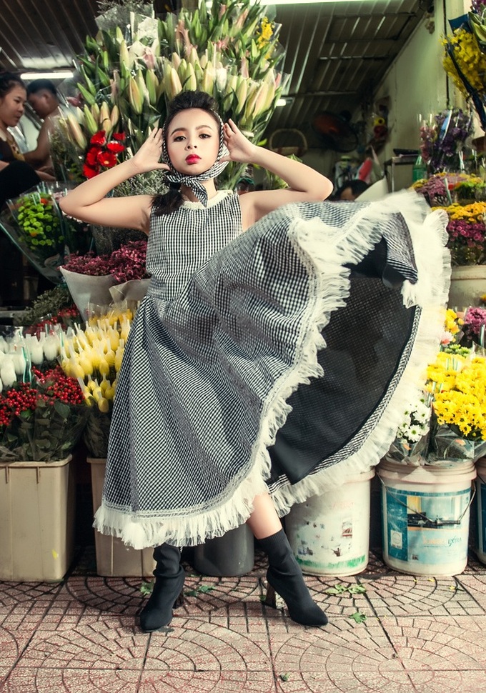 Mẫu nhí Quỳnh Anh hóa kiêu kỳ và nổi bật - Ảnh 10. Mẫu nhí Quỳnh Anh hóa kiêu kỳ và nổi bật - Ảnh 10.
