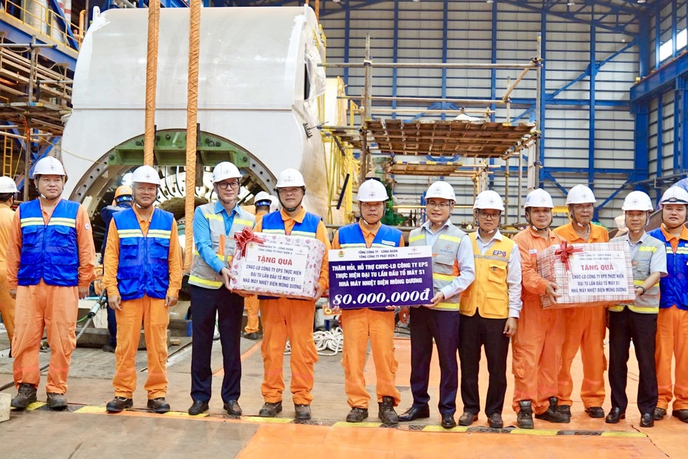 EVNGENCO3 tiếp sức người lao động trên công trường đại tu tổ máy S1 - 3 EVNGENCO3 tiếp sức người lao động trên công trường đại tu tổ máy S1 - 3