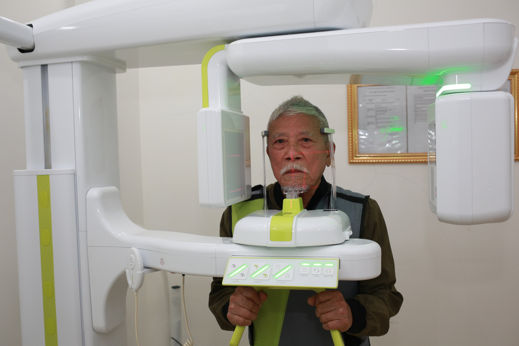 Công nghệ Safe Tech: Trồng răng an toàn và thành công cho người cao tuổi - 1 Công nghệ Safe Tech: Trồng răng an toàn và thành công cho người cao tuổi - 1