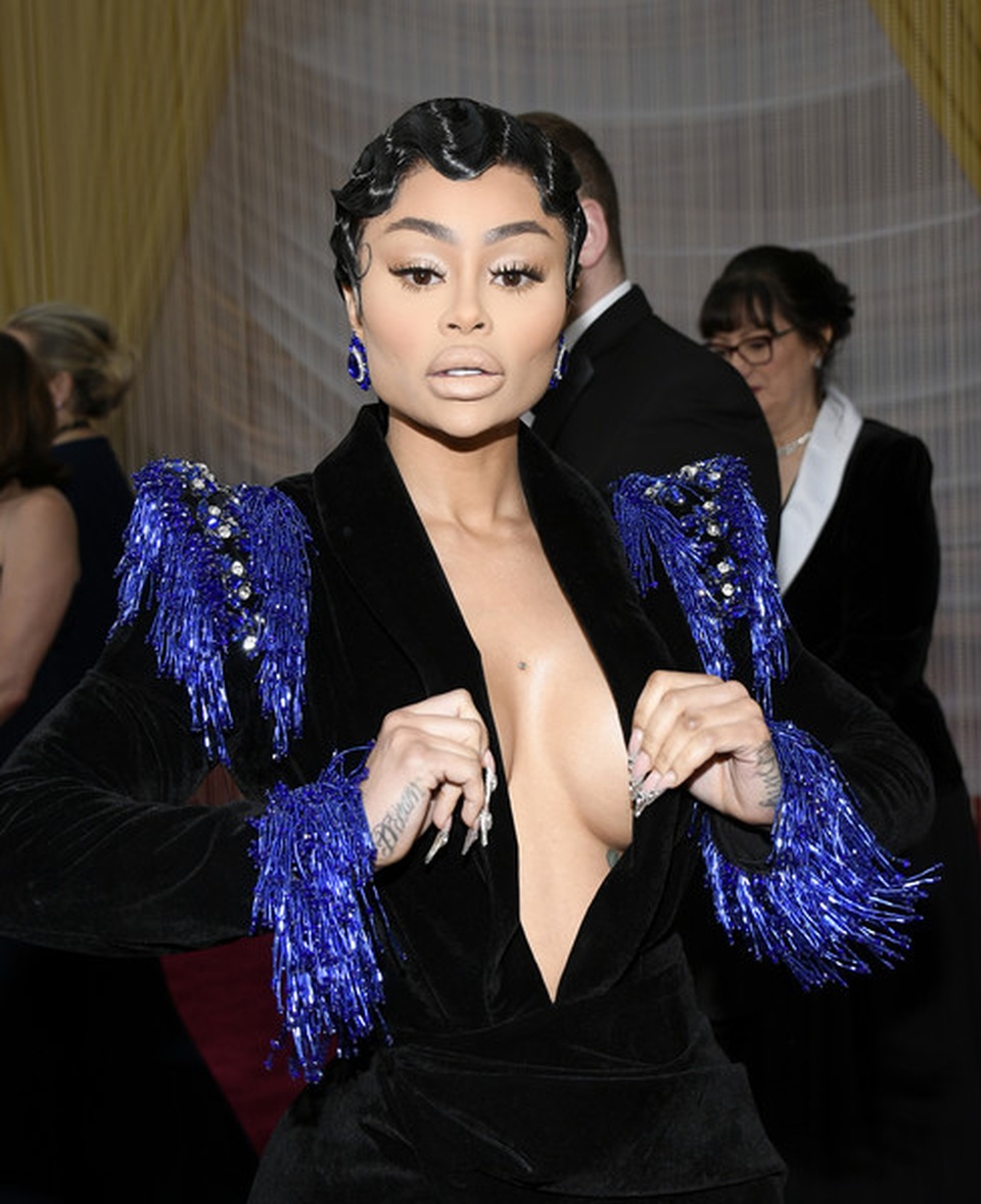 Vũ nữ thoát y Blac Chyna mặc táo bạo trên thảm đỏ Oscar - 8 Vũ nữ thoát y Blac Chyna mặc táo bạo trên thảm đỏ Oscar - 8