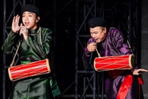 Cơn sốt phim tài liệu "Anh trai": Thu về chục tỷ, mỏ vàng cho nghệ sĩ Việt?