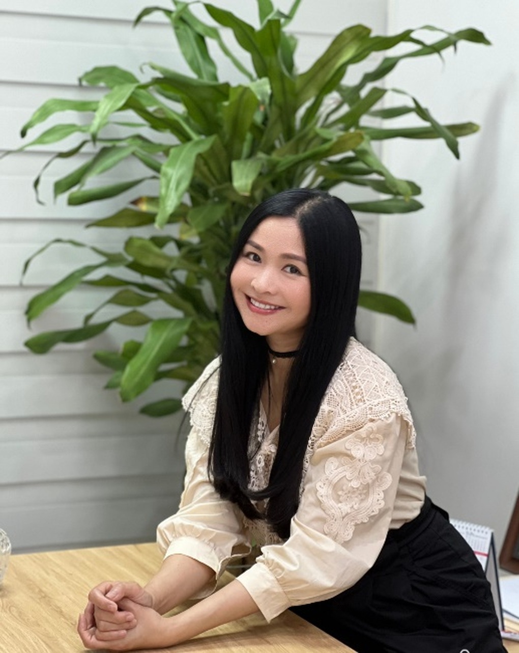 MC không tuổi VTV Đặng Châu Anh giờ ra sao? - 3 MC không tuổi VTV Đặng Châu Anh giờ ra sao? - 3