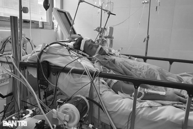 Người đàn ông mắc viêm phổi biến chứng đã đầu hàng số phận