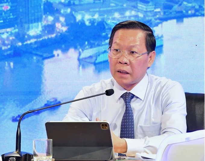 Chủ tịch UBND TP Phan Văn Mãi phát biểu tại chương trình.