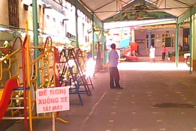 Hoang mang sau ca tử vong tay chân miệng đầu tiên tại Hà Nội 