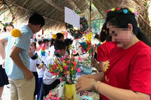 Trường đổi hiệu trưởng, giáo viên hụt thưởng Tết từ chục triệu còn 3kg thịt