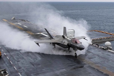 Hàn Quốc sắp đóng tàu sân bay đầu tiên