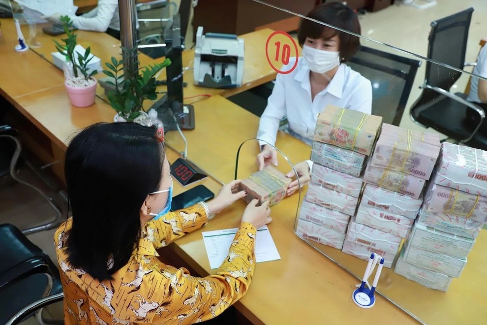 Xếp hạng ngân hàng: Phân 2 nhóm tài sản, ông lớn lo mất lợi thế - 2 Xếp hạng ngân hàng: Phân 2 nhóm tài sản, ông lớn lo mất lợi thế - 2