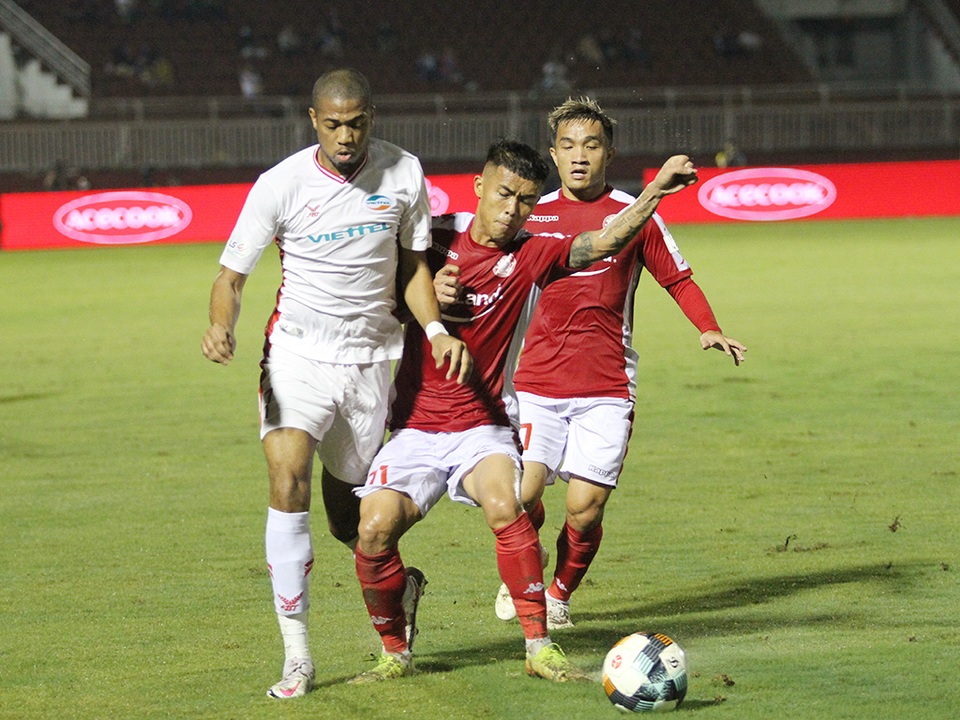 Lên ngôi đầu bảng V-League, HLV CLB Viettel vẫn e ngại CLB Hà Nội - 2 Lên ngôi đầu bảng V-League, HLV CLB Viettel vẫn e ngại CLB Hà Nội - 2