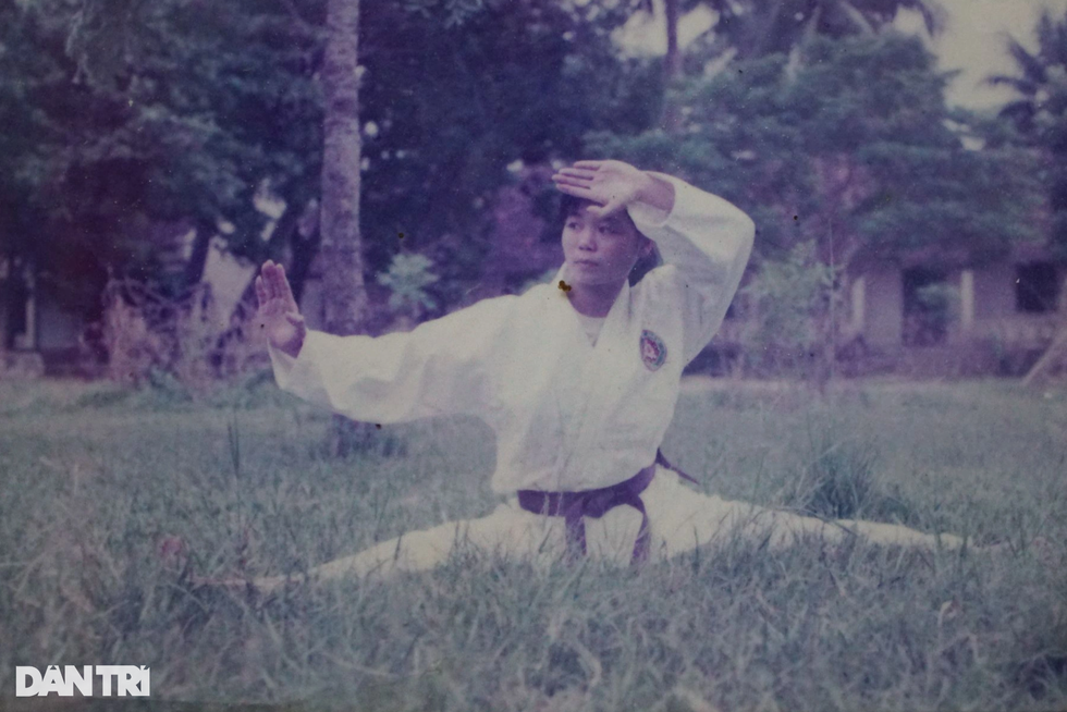 Cựu nữ đô vật ở Thanh Hóa bật khóc kể về biến cố thay đổi cuộc đời - 6 Cựu nữ đô vật ở Thanh Hóa bật khóc kể về biến cố thay đổi cuộc đời - 6