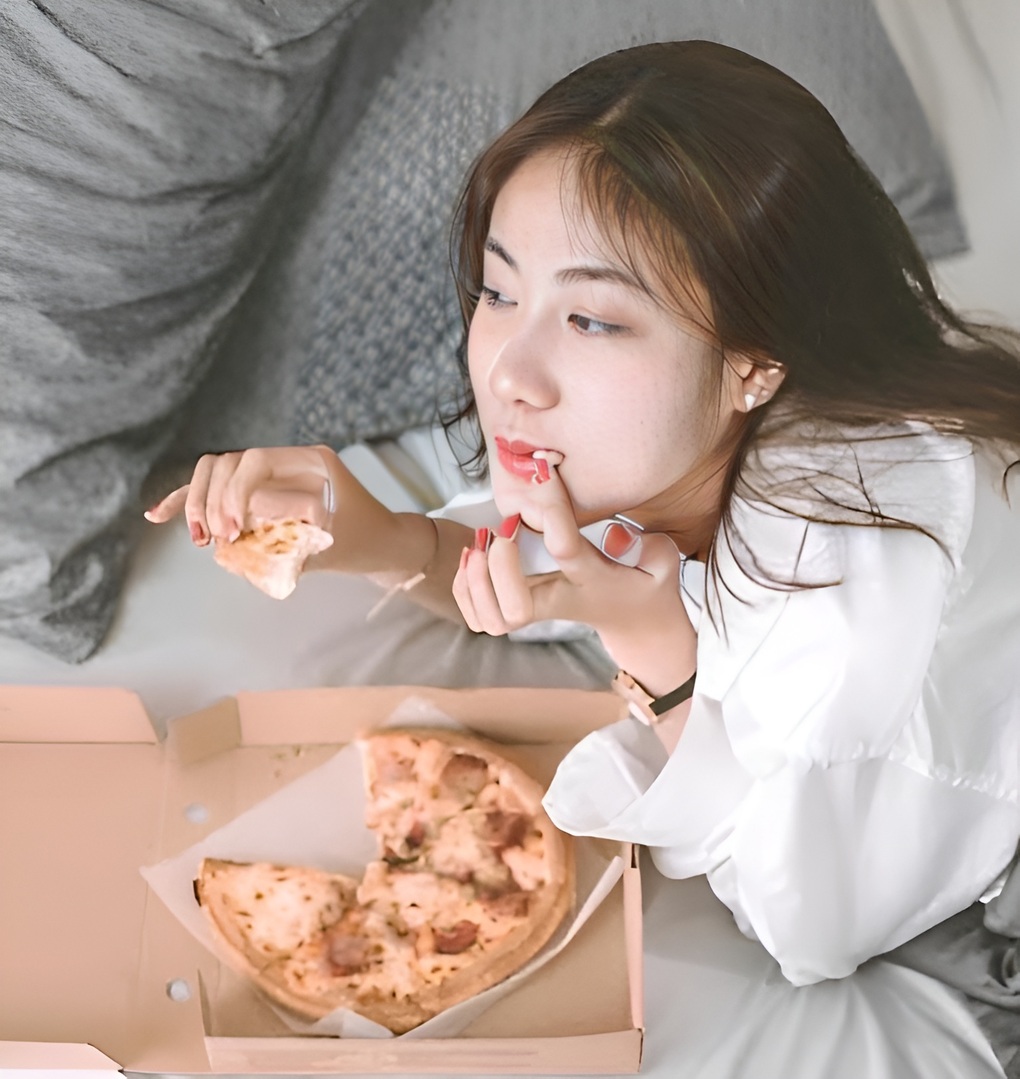 Trào lưu cuối tuần ăn uống thỏa thích, ngủ ở khách sạn mặc kệ đời - 2 Trào lưu cuối tuần ăn uống thỏa thích, ngủ ở khách sạn mặc kệ đời - 2