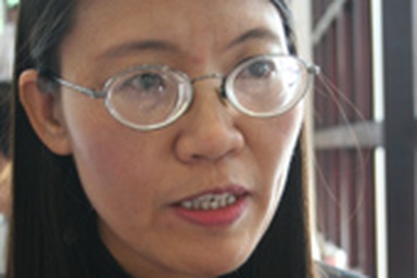 Không thiếu trọng tài đứng giữa Bộ và Tỉnh