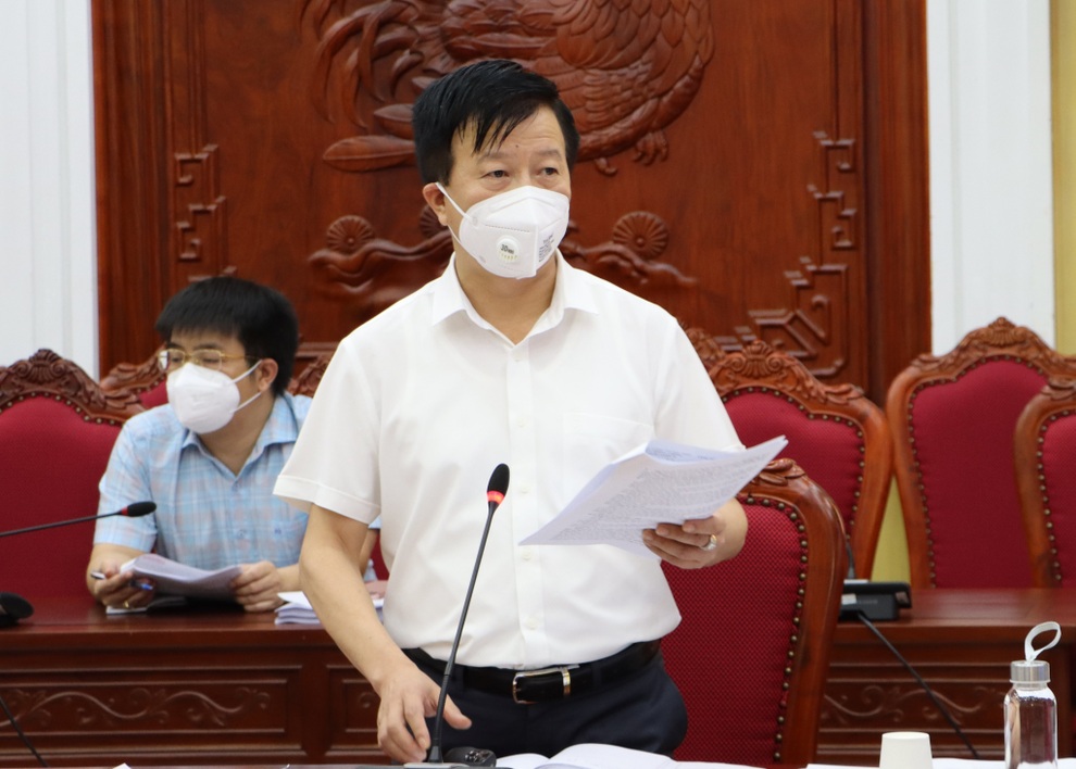 Bí thư Bắc Ninh: Xử lý nghiêm vi phạm phòng chống dịch, tụ tập xem bóng đá - 1 Bí thư Bắc Ninh: Xử lý nghiêm vi phạm phòng chống dịch, tụ tập xem bóng đá - 1