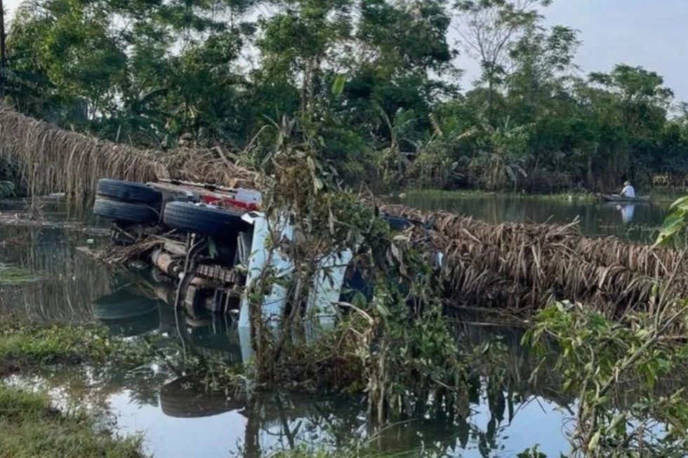Người vợ có chồng tử nạn trong tâm lũ: “Cả nhà đợi cơm, anh chẳng kịp về” - 2