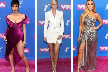 Choáng ngợp trước những bộ cánh đẹp nhất thảm đỏ tháng 8