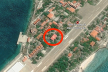 Google Maps làm mờ quốc kỳ Việt Nam tại Trường Sa khiến cộng đồng phẫn nộ