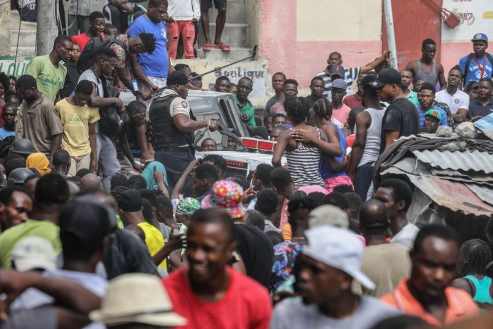 Cú sốc của người Haiti sau vụ Tổng thống bị bắn chết trong đêm - 1 Cú sốc của người Haiti sau vụ Tổng thống bị bắn chết trong đêm - 1