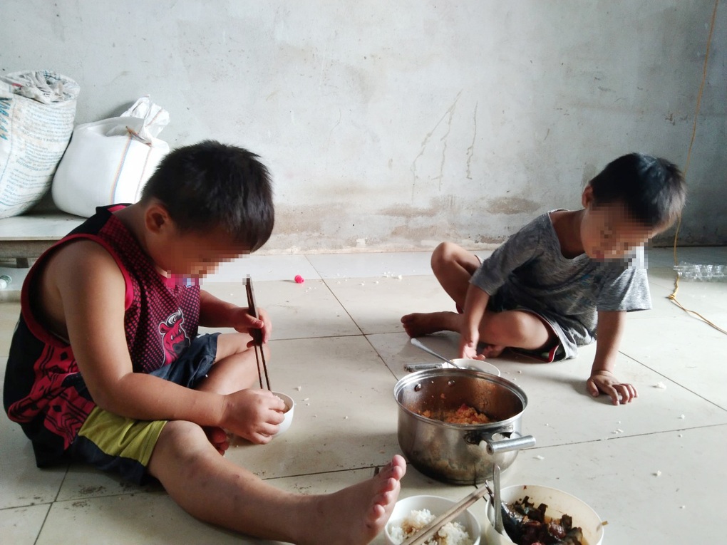 Kỳ lạ gia chủ cầm lòng không đặng, tìm cách giúp... kẻ trộm - 3 Kỳ lạ gia chủ cầm lòng không đặng, tìm cách giúp... kẻ trộm - 3