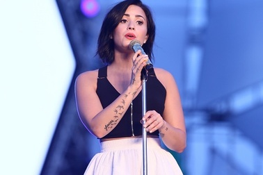 Demi Lovato cùng dàn “sao Việt khủng” hội ngộ tại lễ hội âm nhạc dã ngoại 2015