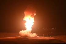 Mỹ có thể mở rộng kho vũ khí hạt nhân trước mối đe dọa từ Nga, Trung