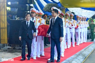 Tìm thấy nhiều phần hài cốt liệt sỹ ở khu vực hang Tám Cô