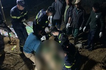 Người đàn ông rơi xuống giếng sâu 12m tử vong