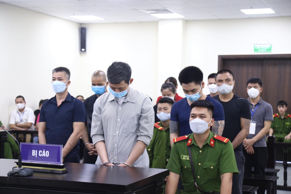 Tử hình ông trùm đường dây bay lắc trong bệnh viện tâm thần - 1 Tử hình ông trùm đường dây bay lắc trong bệnh viện tâm thần - 1