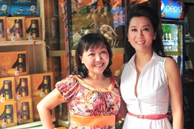 MC Kỳ Duyên ghé thăm các cửa hàng tại TP. HCM