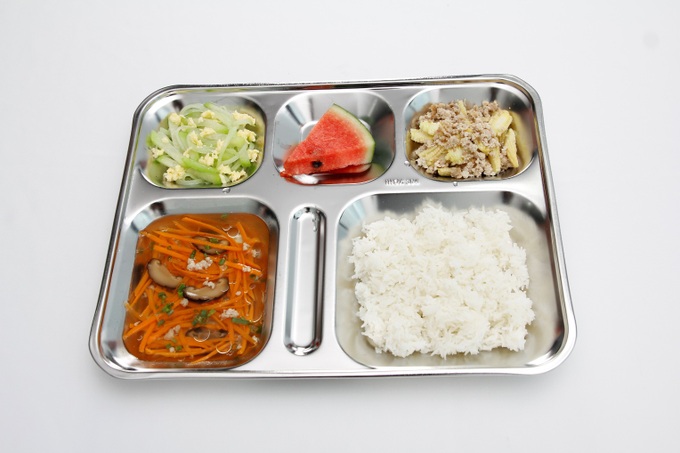 Cải thiện dinh dưỡng trẻ em thông qua bữa ăn học đường - Ảnh 4. Cải thiện dinh dưỡng trẻ em thông qua bữa ăn học đường - Ảnh 4.