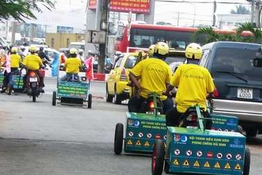 “Cha đẻ” xe hút đinh nhận Huân chương Lao động hạng Nhất