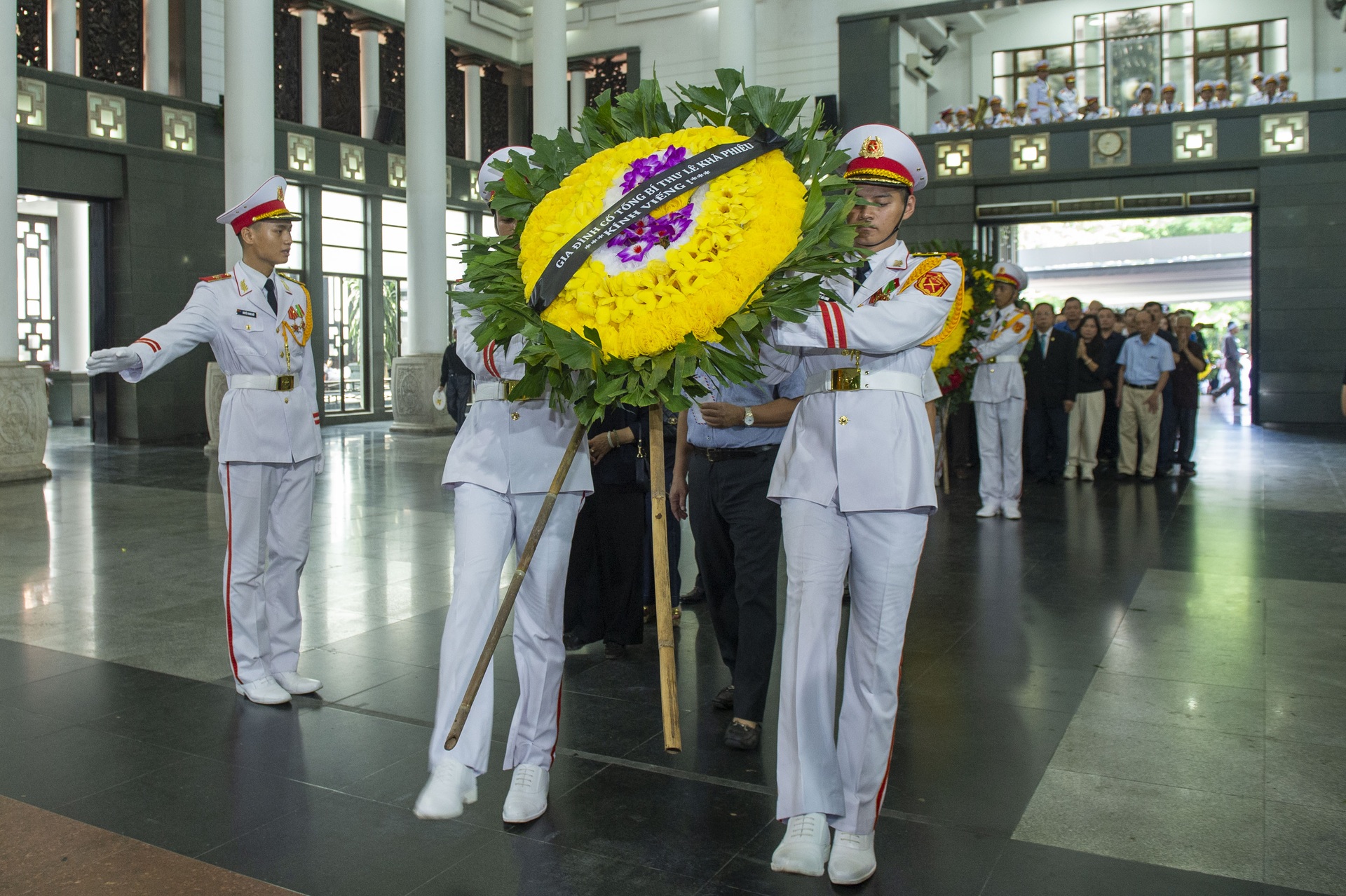 Trang trọng lễ tang nguyên Bộ trưởng Lê Huy Ngọ - 7 Trang trọng lễ tang nguyên Bộ trưởng Lê Huy Ngọ - 7