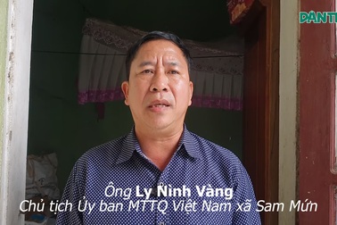 Xót cảnh con trai mắc bệnh thần kinh chăm mẹ già liệt giường