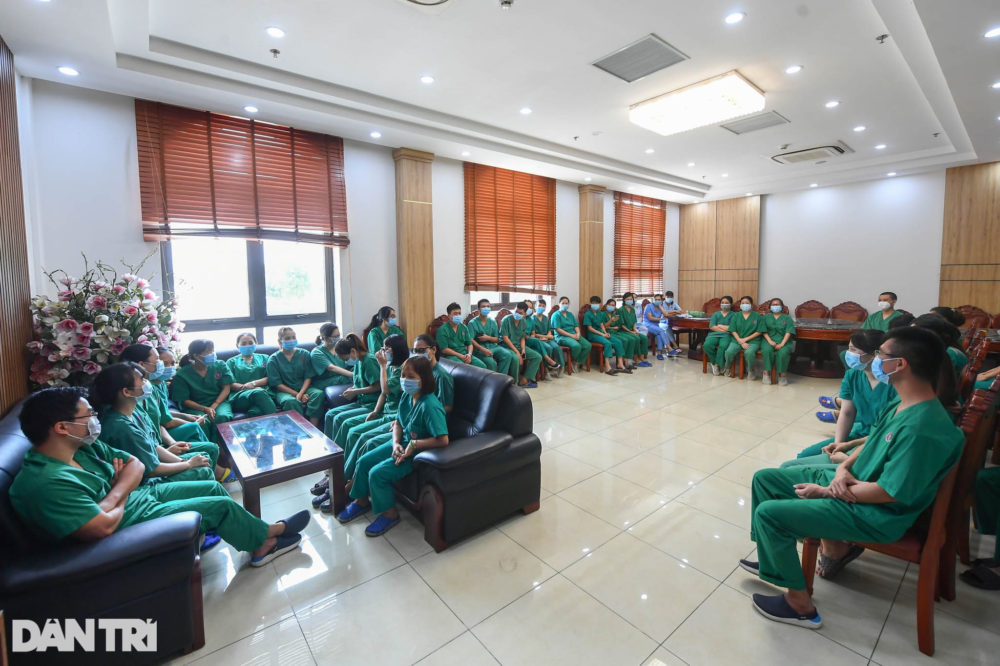 200 chiến binh trở về Quảng Ninh, hoàn thành sứ mệnh dập dịch ở Bắc Giang - 1 200 chiến binh trở về Quảng Ninh, hoàn thành sứ mệnh dập dịch ở Bắc Giang - 1