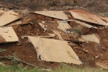 Công trình chưa bàn giao đã hư hỏng khi mùa mưa chưa bắt đầu