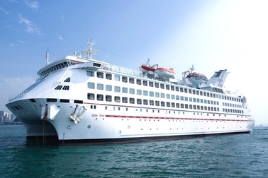 Trung Quốc bắt đầu đưa người du lịch trái phép ra Hoàng Sa