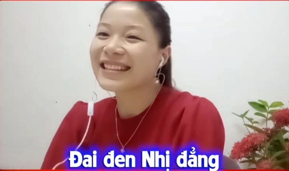 Cô nàng đai đen nhị đẳng karate thẳng thắn từ chối ở nhà để bạn trai nuôi - 2 Cô nàng đai đen nhị đẳng karate thẳng thắn từ chối ở nhà để bạn trai nuôi - 2