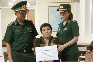 Y án chung thân nữ quái qua Lào “cõng” 4.800 viên ma túy về Việt Nam