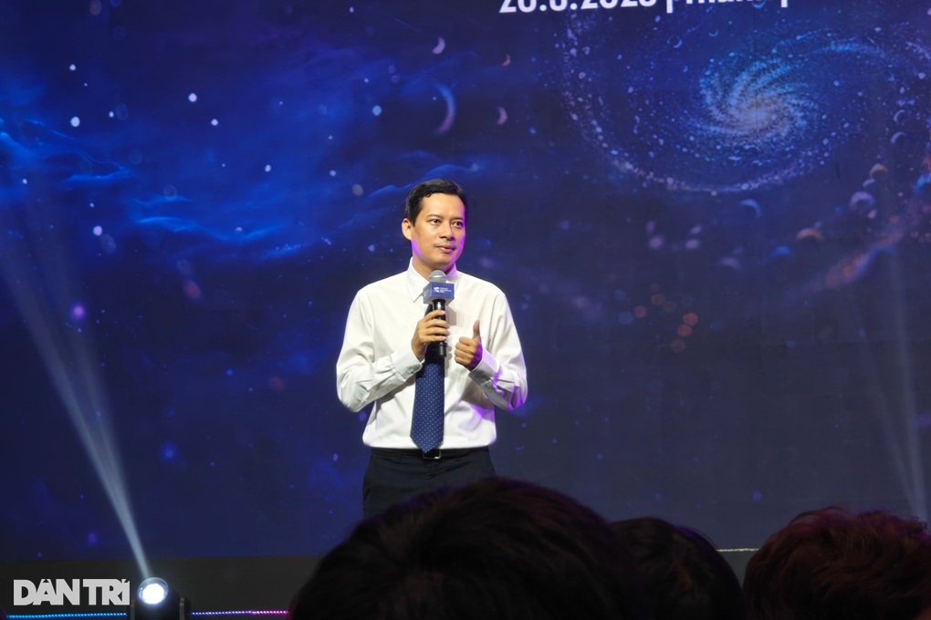 เป็นครั้งแรกที่อุตสาหกรรมเกมของเวียดนามได้รวม 5 ลิงค์การพัฒนาอย่างสมบูรณ์ - 1 Ngành game Việt lần đầu hội tụ đầy đủ 5 mắt xích phát triển - 1