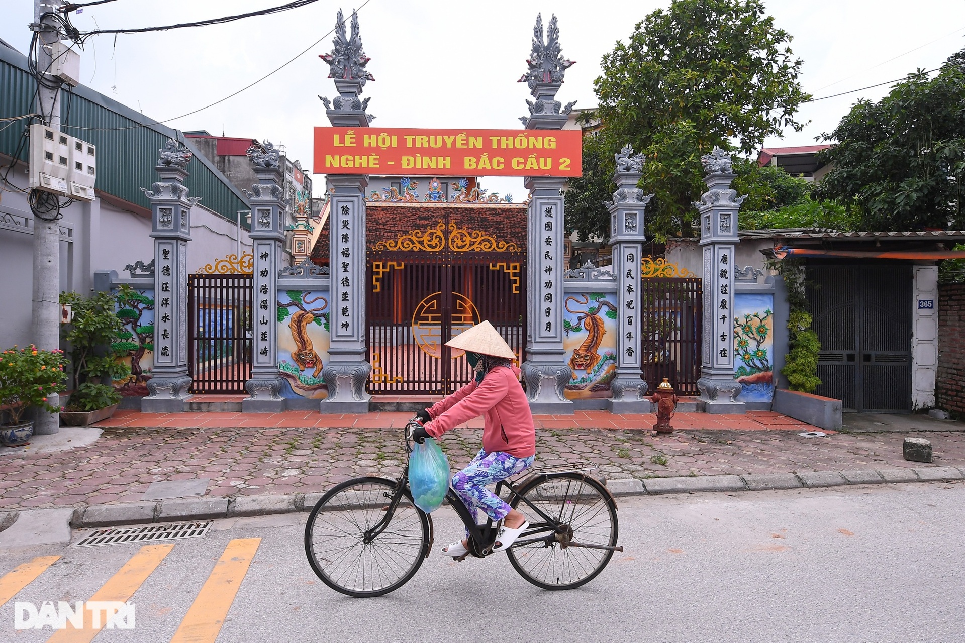 Người dân mong giữ lại khu dân cư hơn 2.000 hộ nằm giữa sông Hồng - 8 Người dân mong giữ lại khu dân cư hơn 2.000 hộ nằm giữa sông Hồng - 8