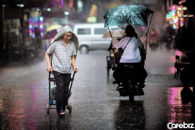 Người trưởng thành chỉ là một đám người bình thường đã bước qua ngưỡng tuổi 18: Lớn rồi, đến lúc bỏ sĩ diện của mình xuống được rồi - Ảnh 6. Người trưởng thành chỉ là một đám người bình thường đã bước qua ngưỡng tuổi 18: Lớn rồi, đến lúc bỏ sĩ diện của mình xuống được rồi - Ảnh 6.